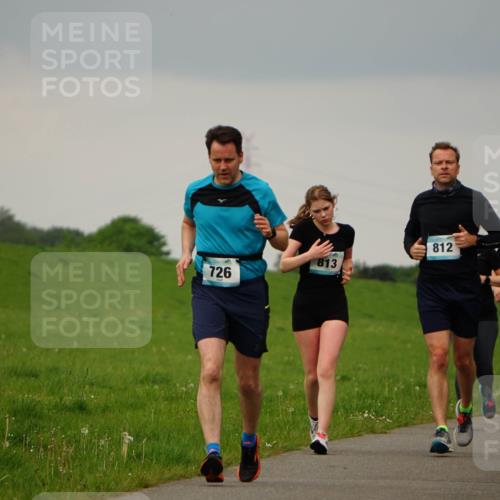 05.05.2024 - 7. Wedeler Halbmarathon Fuchs,  Jonas http://msf.ph/oto/6234244 05.05.2024 11:18:59 Laufen 812, 813, 726, 786, 530 meine-sportfotos.de