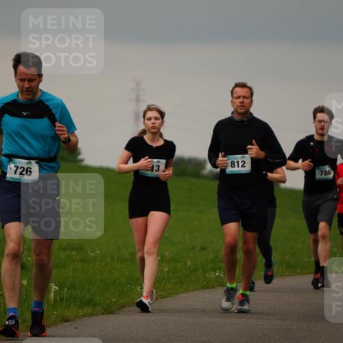 05.05.2024 - 7. Wedeler Halbmarathon Fuchs,  Jonas http://msf.ph/oto/6234252 05.05.2024 11:19:01 Laufen 13, 726, 812, 786, 530 meine-sportfotos.de