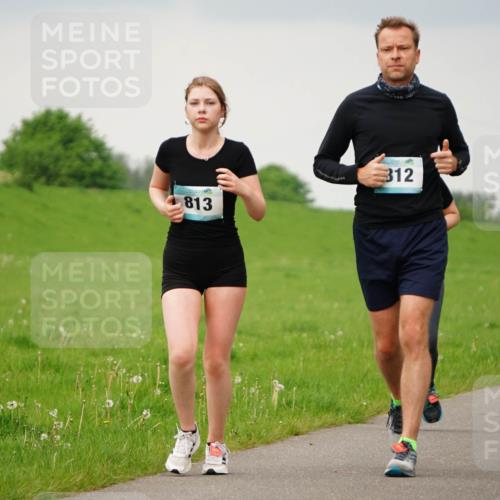 05.05.2024 - 7. Wedeler Halbmarathon Fuchs,  Jonas http://msf.ph/oto/6234265 05.05.2024 11:19:05 Laufen 813, 312, 786 meine-sportfotos.de