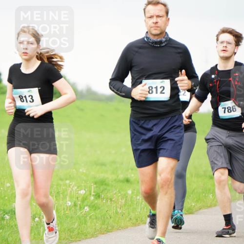 05.05.2024 - 7. Wedeler Halbmarathon Fuchs,  Jonas http://msf.ph/oto/6234272 05.05.2024 11:19:06 Laufen 813, 812, 786, 530 meine-sportfotos.de