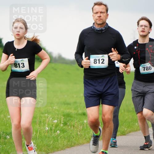 05.05.2024 - 7. Wedeler Halbmarathon Fuchs,  Jonas http://msf.ph/oto/6234273 05.05.2024 11:19:06 Laufen 813, 812, 786, 530 meine-sportfotos.de