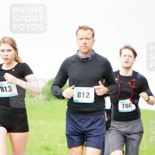 05.05.2024 - 7. Wedeler Halbmarathon Fuchs,  Jonas http://msf.ph/oto/6234286 05.05.2024 11:19:07 Laufen 813, 812, 786, 530 meine-sportfotos.de