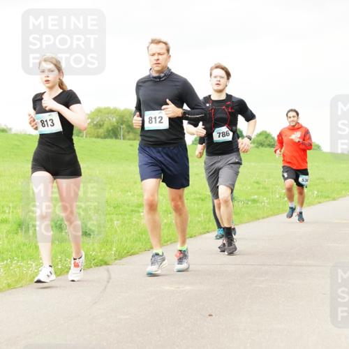 05.05.2024 - 7. Wedeler Halbmarathon Fuchs,  Jonas http://msf.ph/oto/6234290 05.05.2024 11:19:10 Laufen 813, 812, 786, 530 meine-sportfotos.de