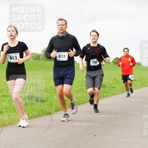 05.05.2024 - 7. Wedeler Halbmarathon Fuchs,  Jonas http://msf.ph/oto/6234293 05.05.2024 11:19:10 Laufen 813, 812, 786, 530 meine-sportfotos.de