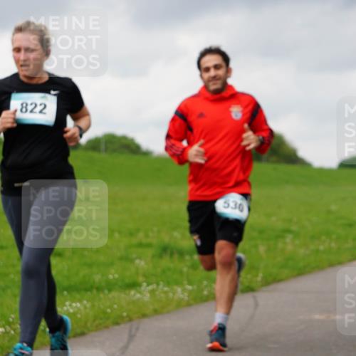 05.05.2024 - 7. Wedeler Halbmarathon Fuchs,  Jonas http://msf.ph/oto/6234305 05.05.2024 11:19:14 Laufen 822, 530 meine-sportfotos.de