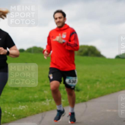 05.05.2024 - 7. Wedeler Halbmarathon Fuchs,  Jonas http://msf.ph/oto/6234307 05.05.2024 11:19:14 Laufen 822, 530 meine-sportfotos.de
