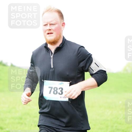 05.05.2024 - 7. Wedeler Halbmarathon Fuchs,  Jonas http://msf.ph/oto/6234318 05.05.2024 11:19:26 Laufen 56, 783, 104 meine-sportfotos.de