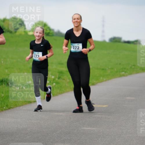 05.05.2024 - 7. Wedeler Halbmarathon Fuchs,  Jonas http://msf.ph/oto/6234342 05.05.2024 11:19:36 Laufen 39, 273, 272 meine-sportfotos.de