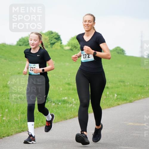 05.05.2024 - 7. Wedeler Halbmarathon Fuchs,  Jonas http://msf.ph/oto/6234345 05.05.2024 11:19:37 Laufen 272, 272 meine-sportfotos.de