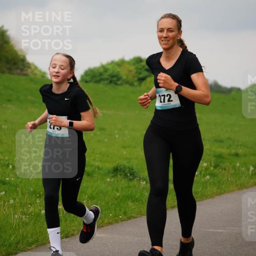 05.05.2024 - 7. Wedeler Halbmarathon Fuchs,  Jonas http://msf.ph/oto/6234351 05.05.2024 11:19:38 Laufen 272 meine-sportfotos.de