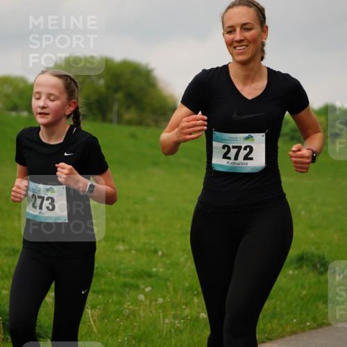 05.05.2024 - 7. Wedeler Halbmarathon Fuchs,  Jonas http://msf.ph/oto/6234354 05.05.2024 11:19:39 Laufen 273, 272 meine-sportfotos.de
