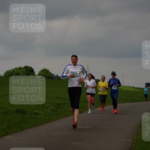 05.05.2024 - 7. Wedeler Halbmarathon Fuchs,  Jonas http://msf.ph/oto/6234356 05.05.2024 11:19:43 Laufen 11, 368, 828 meine-sportfotos.de