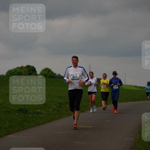 05.05.2024 - 7. Wedeler Halbmarathon Fuchs,  Jonas http://msf.ph/oto/6234357 05.05.2024 11:19:43 Laufen 611, 368, 828 meine-sportfotos.de