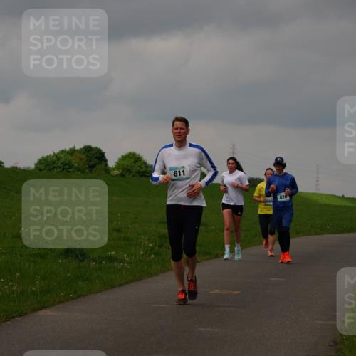 05.05.2024 - 7. Wedeler Halbmarathon Fuchs,  Jonas http://msf.ph/oto/6234361 05.05.2024 11:19:43 Laufen 611, 868, 828 meine-sportfotos.de