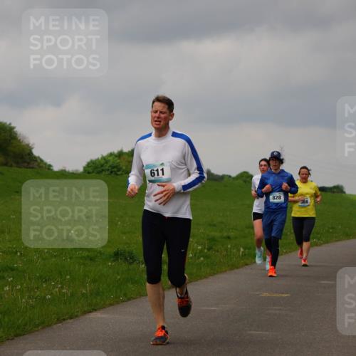 05.05.2024 - 7. Wedeler Halbmarathon Fuchs,  Jonas http://msf.ph/oto/6234367 05.05.2024 11:19:45 Laufen 611, 828, 568 meine-sportfotos.de