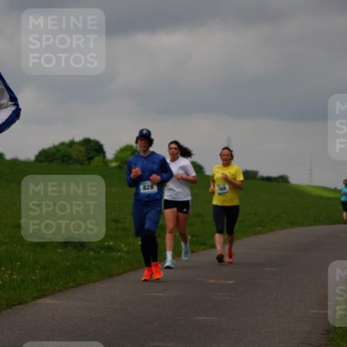 05.05.2024 - 7. Wedeler Halbmarathon Fuchs,  Jonas http://msf.ph/oto/6234372 05.05.2024 11:19:46 Laufen 11, 828 meine-sportfotos.de