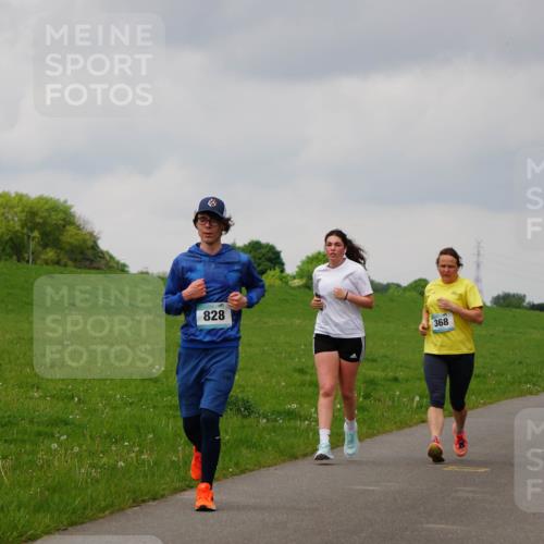 05.05.2024 - 7. Wedeler Halbmarathon Fuchs,  Jonas http://msf.ph/oto/6234376 05.05.2024 11:19:48 Laufen 828, 368 meine-sportfotos.de