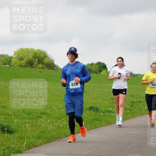05.05.2024 - 7. Wedeler Halbmarathon Fuchs,  Jonas http://msf.ph/oto/6234379 05.05.2024 11:19:48 Laufen 828, 368 meine-sportfotos.de