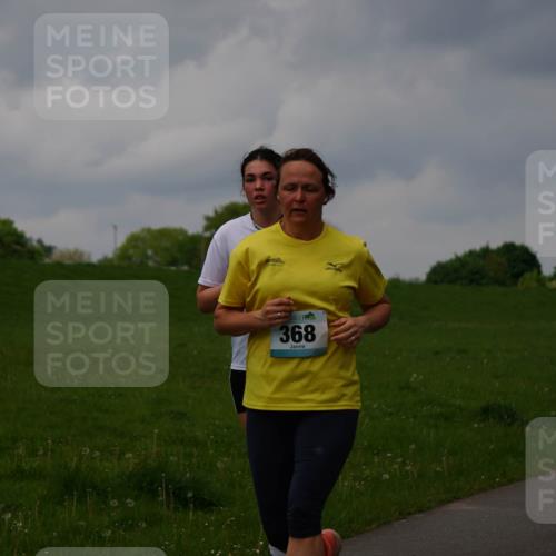 05.05.2024 - 7. Wedeler Halbmarathon Fuchs,  Jonas http://msf.ph/oto/6234400 05.05.2024 11:19:53 Laufen 368 meine-sportfotos.de