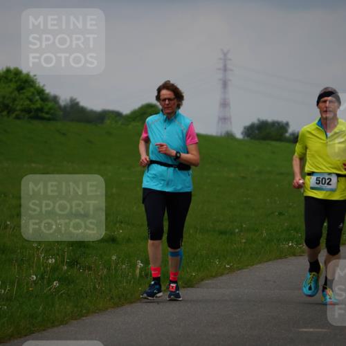 05.05.2024 - 7. Wedeler Halbmarathon Fuchs,  Jonas http://msf.ph/oto/6234415 05.05.2024 11:20:03 Laufen 502, 544 meine-sportfotos.de