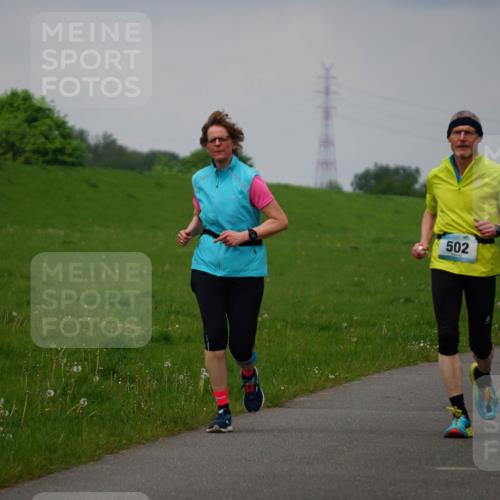 05.05.2024 - 7. Wedeler Halbmarathon Fuchs,  Jonas http://msf.ph/oto/6234417 05.05.2024 11:20:03 Laufen 502, 544 meine-sportfotos.de