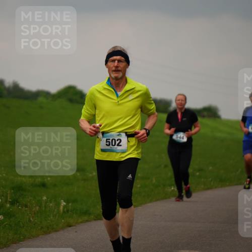 05.05.2024 - 7. Wedeler Halbmarathon Fuchs,  Jonas http://msf.ph/oto/6234435 05.05.2024 11:20:06 Laufen 502, 544, 679 meine-sportfotos.de