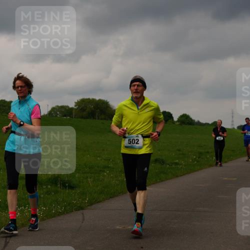 05.05.2024 - 7. Wedeler Halbmarathon Fuchs,  Jonas http://msf.ph/oto/6234451 05.05.2024 11:20:10 Laufen 502, 544, 679 meine-sportfotos.de