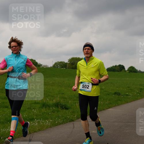 05.05.2024 - 7. Wedeler Halbmarathon Fuchs,  Jonas http://msf.ph/oto/6234455 05.05.2024 11:20:11 Laufen 502, 6, 479 meine-sportfotos.de