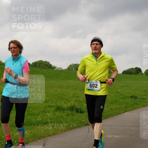05.05.2024 - 7. Wedeler Halbmarathon Fuchs,  Jonas http://msf.ph/oto/6234457 05.05.2024 11:20:11 Laufen 502 meine-sportfotos.de