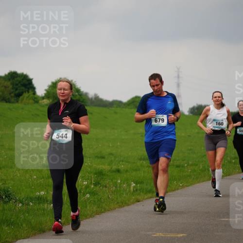 05.05.2024 - 7. Wedeler Halbmarathon Fuchs,  Jonas http://msf.ph/oto/6234463 05.05.2024 11:20:13 Laufen 13, 679, 160, 508, 506, 544 meine-sportfotos.de