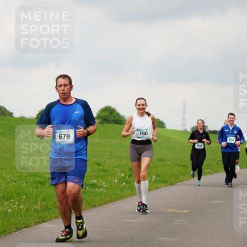 05.05.2024 - 7. Wedeler Halbmarathon Fuchs,  Jonas http://msf.ph/oto/6234489 05.05.2024 11:20:17 Laufen 160, 679, 506, 508 meine-sportfotos.de
