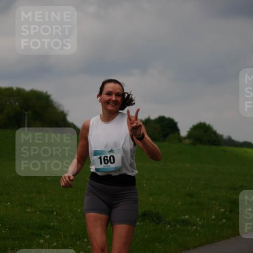 05.05.2024 - 7. Wedeler Halbmarathon Fuchs,  Jonas http://msf.ph/oto/6234501 05.05.2024 11:20:19 Laufen 160, 506 meine-sportfotos.de