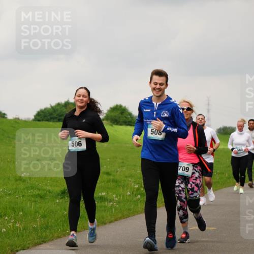 05.05.2024 - 7. Wedeler Halbmarathon Fuchs,  Jonas http://msf.ph/oto/6234524 05.05.2024 11:20:24 Laufen 506, 508, 560, 856, 709 meine-sportfotos.de