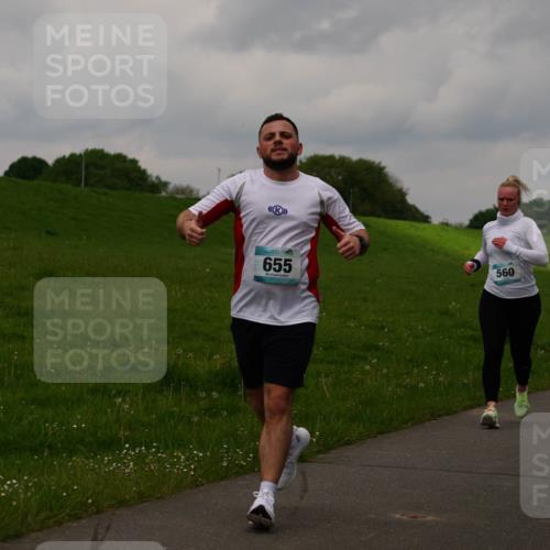 05.05.2024 - 7. Wedeler Halbmarathon Fuchs,  Jonas http://msf.ph/oto/6234557 05.05.2024 11:20:32 Laufen 655, 560, 654 meine-sportfotos.de