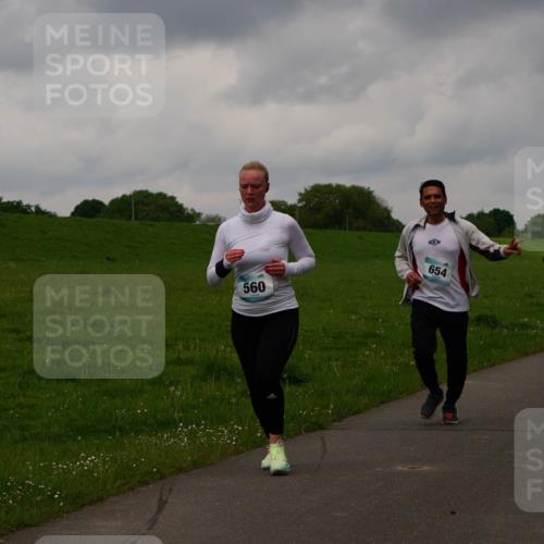 05.05.2024 - 7. Wedeler Halbmarathon Fuchs,  Jonas http://msf.ph/oto/6234568 05.05.2024 11:20:35 Laufen 560, 654, 855, 856 meine-sportfotos.de