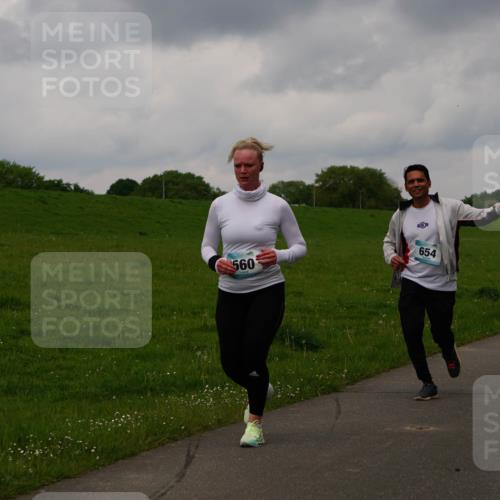 05.05.2024 - 7. Wedeler Halbmarathon Fuchs,  Jonas http://msf.ph/oto/6234570 05.05.2024 11:20:35 Laufen 560, 654, 55, 856 meine-sportfotos.de