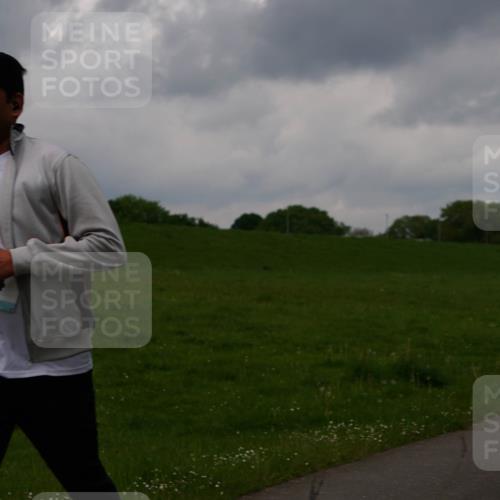 05.05.2024 - 7. Wedeler Halbmarathon Fuchs,  Jonas http://msf.ph/oto/6234588 05.05.2024 11:20:38 Laufen 855 meine-sportfotos.de