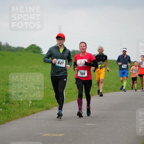 05.05.2024 - 7. Wedeler Halbmarathon Fuchs,  Jonas http://msf.ph/oto/6234615 05.05.2024 11:20:44 Laufen 827, 769, 910, 513, 494, 514, 435 meine-sportfotos.de