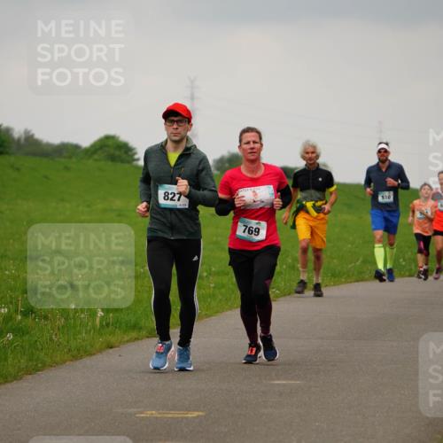 05.05.2024 - 7. Wedeler Halbmarathon Fuchs,  Jonas http://msf.ph/oto/6234617 05.05.2024 11:20:44 Laufen 827, 115, 769, 910, 513, 494 meine-sportfotos.de