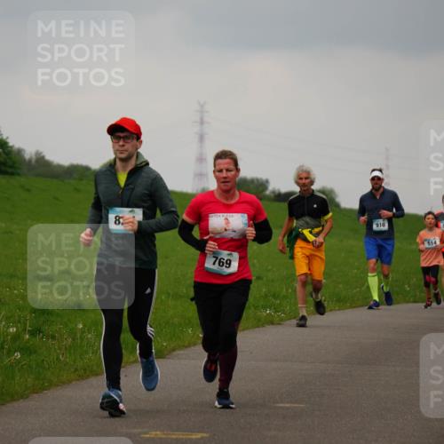 05.05.2024 - 7. Wedeler Halbmarathon Fuchs,  Jonas http://msf.ph/oto/6234624 05.05.2024 11:20:45 Laufen 82, 910, 513, 494, 514, 769 meine-sportfotos.de