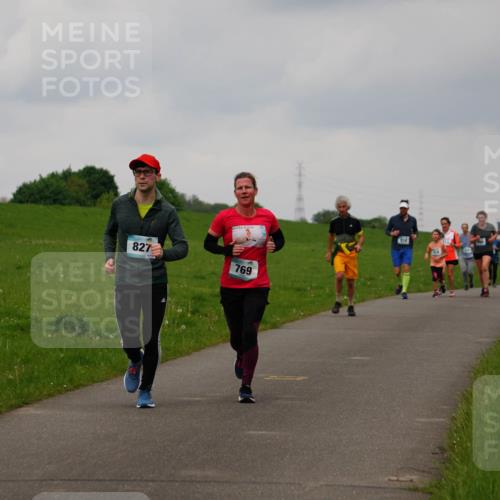 05.05.2024 - 7. Wedeler Halbmarathon Fuchs,  Jonas http://msf.ph/oto/6234631 05.05.2024 11:20:47 Laufen 827, 769, 10, 14 meine-sportfotos.de