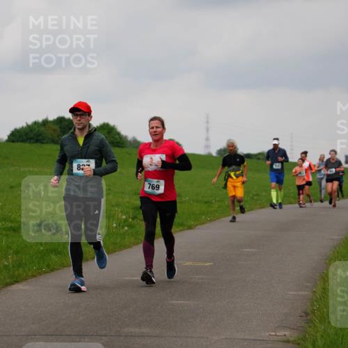 05.05.2024 - 7. Wedeler Halbmarathon Fuchs,  Jonas http://msf.ph/oto/6234633 05.05.2024 11:20:47 Laufen 82, 769 meine-sportfotos.de