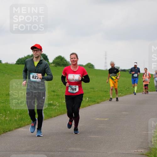 05.05.2024 - 7. Wedeler Halbmarathon Fuchs,  Jonas http://msf.ph/oto/6234637 05.05.2024 11:20:48 Laufen 827, 115, 769, 13, 10 meine-sportfotos.de
