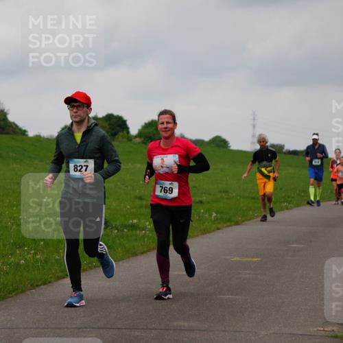 05.05.2024 - 7. Wedeler Halbmarathon Fuchs,  Jonas http://msf.ph/oto/6234639 05.05.2024 11:20:48 Laufen 827, 769 meine-sportfotos.de