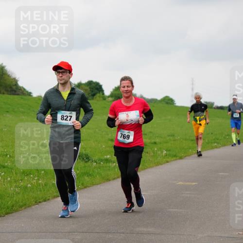 05.05.2024 - 7. Wedeler Halbmarathon Fuchs,  Jonas http://msf.ph/oto/6234640 05.05.2024 11:20:48 Laufen 827, 11, 769, 910 meine-sportfotos.de