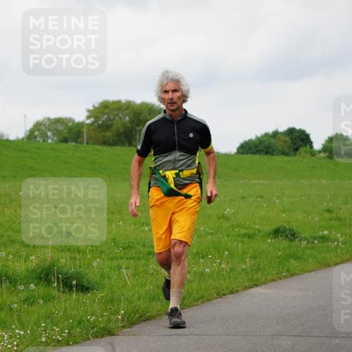 05.05.2024 - 7. Wedeler Halbmarathon Fuchs,  Jonas http://msf.ph/oto/6234660 05.05.2024 11:20:56 Laufen 910 meine-sportfotos.de