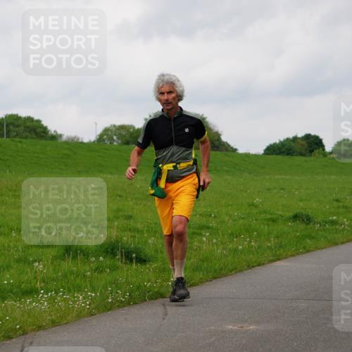 05.05.2024 - 7. Wedeler Halbmarathon Fuchs,  Jonas http://msf.ph/oto/6234664 05.05.2024 11:20:56 Laufen 513, 910 meine-sportfotos.de