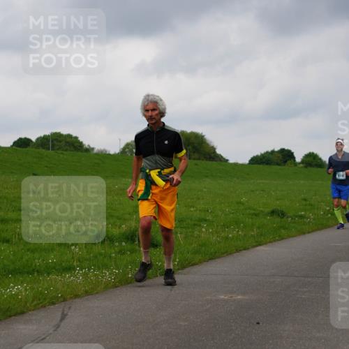 05.05.2024 - 7. Wedeler Halbmarathon Fuchs,  Jonas http://msf.ph/oto/6234666 05.05.2024 11:20:57 Laufen 910, 513 meine-sportfotos.de