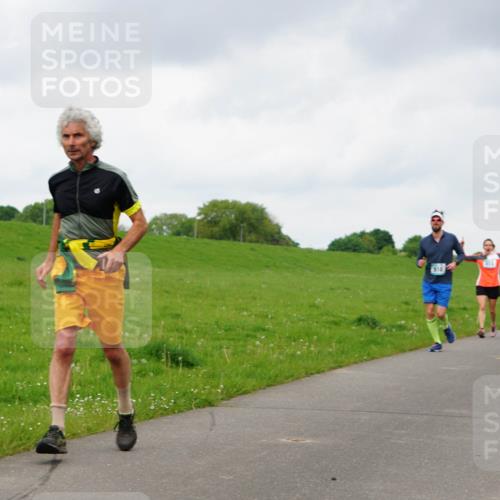 05.05.2024 - 7. Wedeler Halbmarathon Fuchs,  Jonas http://msf.ph/oto/6234670 05.05.2024 11:20:57 Laufen 910 meine-sportfotos.de