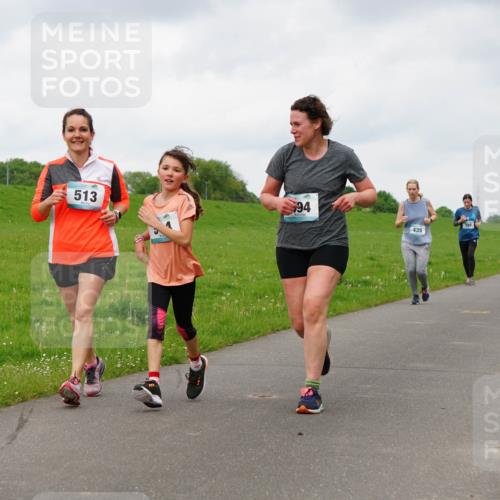 05.05.2024 - 7. Wedeler Halbmarathon Fuchs,  Jonas http://msf.ph/oto/6234706 05.05.2024 11:21:05 Laufen 513, 94, 435 meine-sportfotos.de